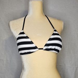 WILDFOX STRIPED BIKINI SWIM TOP MEDIUM NWOT MSRV $72